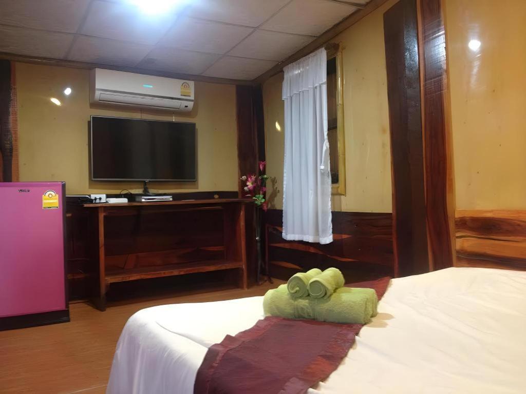 פרה נאקון סי איוטאיה Jidapa Resort מראה חיצוני תמונה