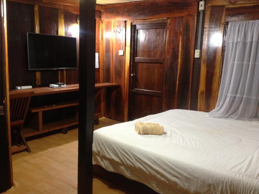 פרה נאקון סי איוטאיה Jidapa Resort חדר תמונה
